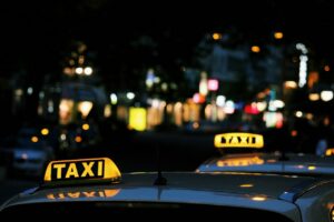 Usługi taxi w Lublinie – skorzystaj z tanich przewozów i wielu opcji dodatkowych