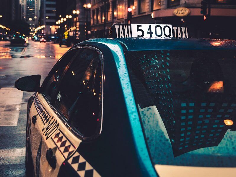 Wybierz ulubioną sieć taksówek